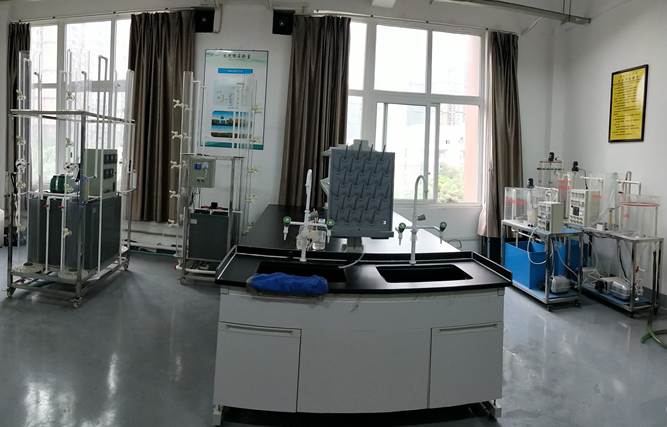 说明: E:\2018-3-实验室文件资料\2018-3-25实验室上网材料\水处理实验室.jpg